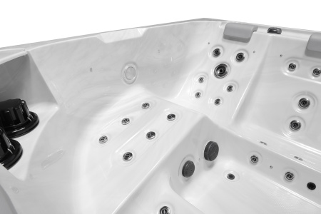 Гидромассажный спа бассейн NordicSpa Nari (Нари)